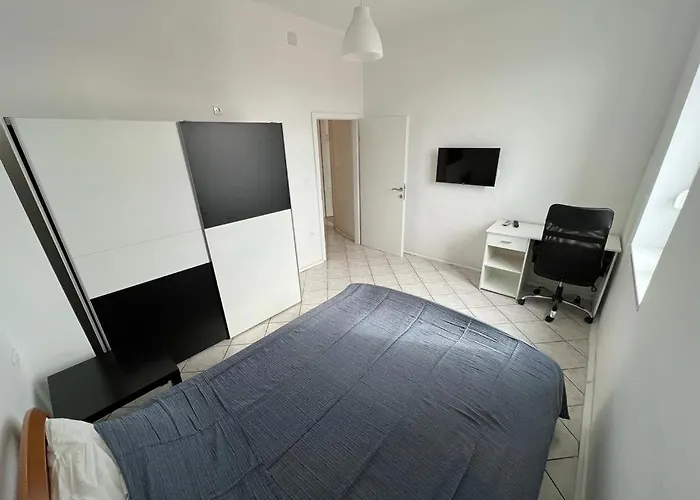 Sea View 4 Bedroom By Book-rijeka Appartamento